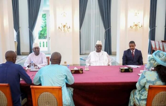 Macky Sall invite les candidats recalés à se conformer aux décisions du Conseil constitutionnel