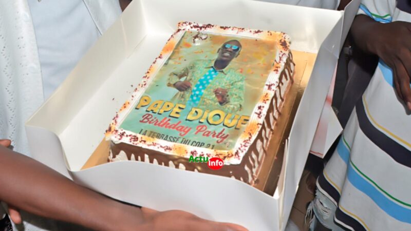 Pape Diouf casse la baraque le jour de son anniversaire (Images)